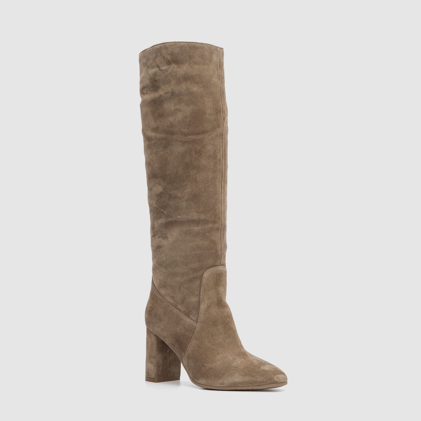LIGHT TAUPE