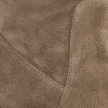 LIGHT TAUPE