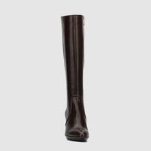 DARK BROWN