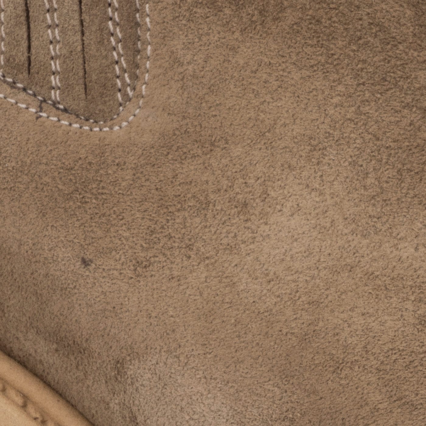 LIGHT TAUPE