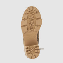 LIGHT TAUPE