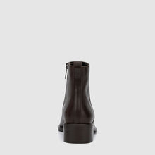 BLACK/BROWN