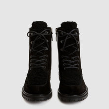 BLACK/BLACK