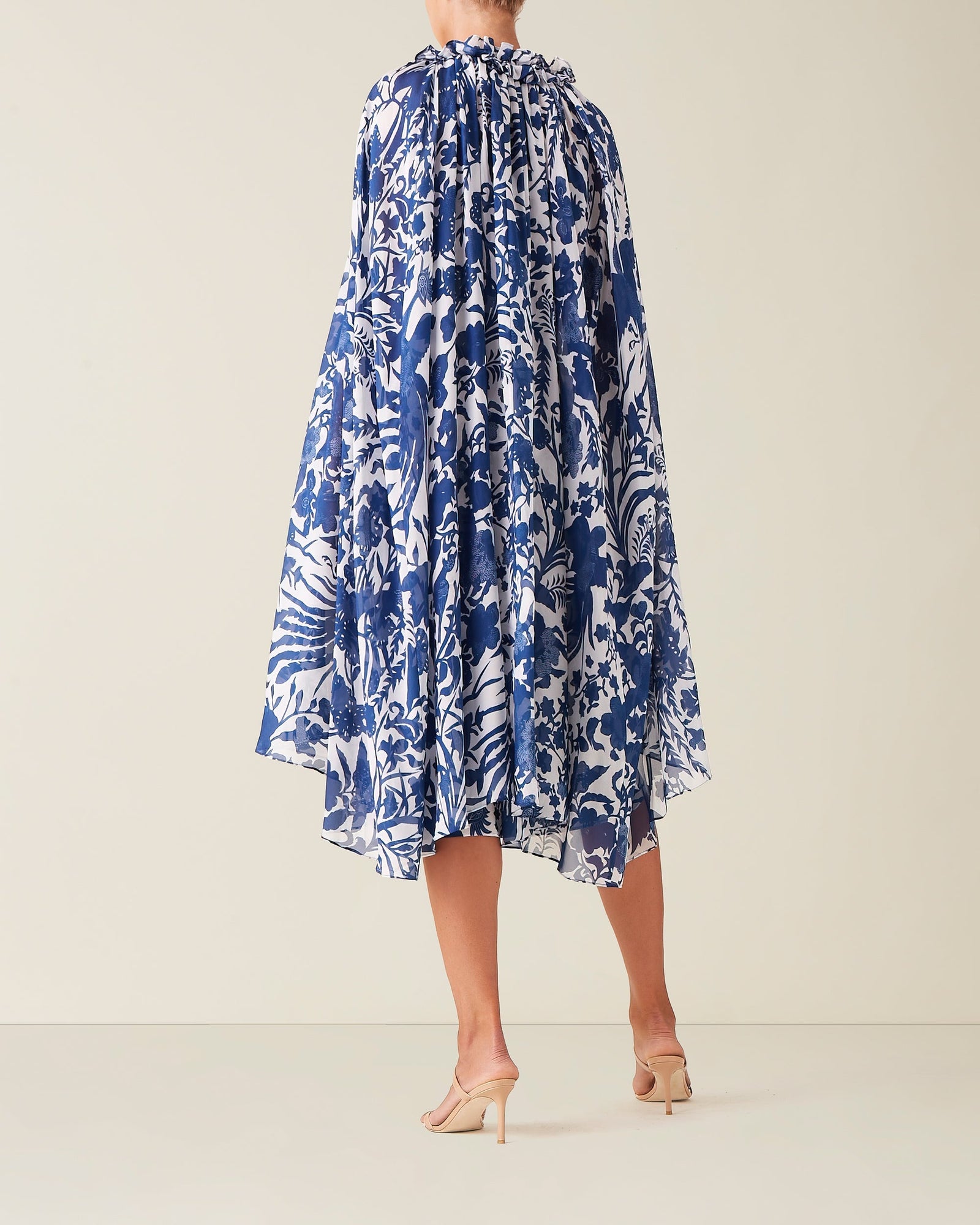 Ayla Cape, Birdsong White Navy