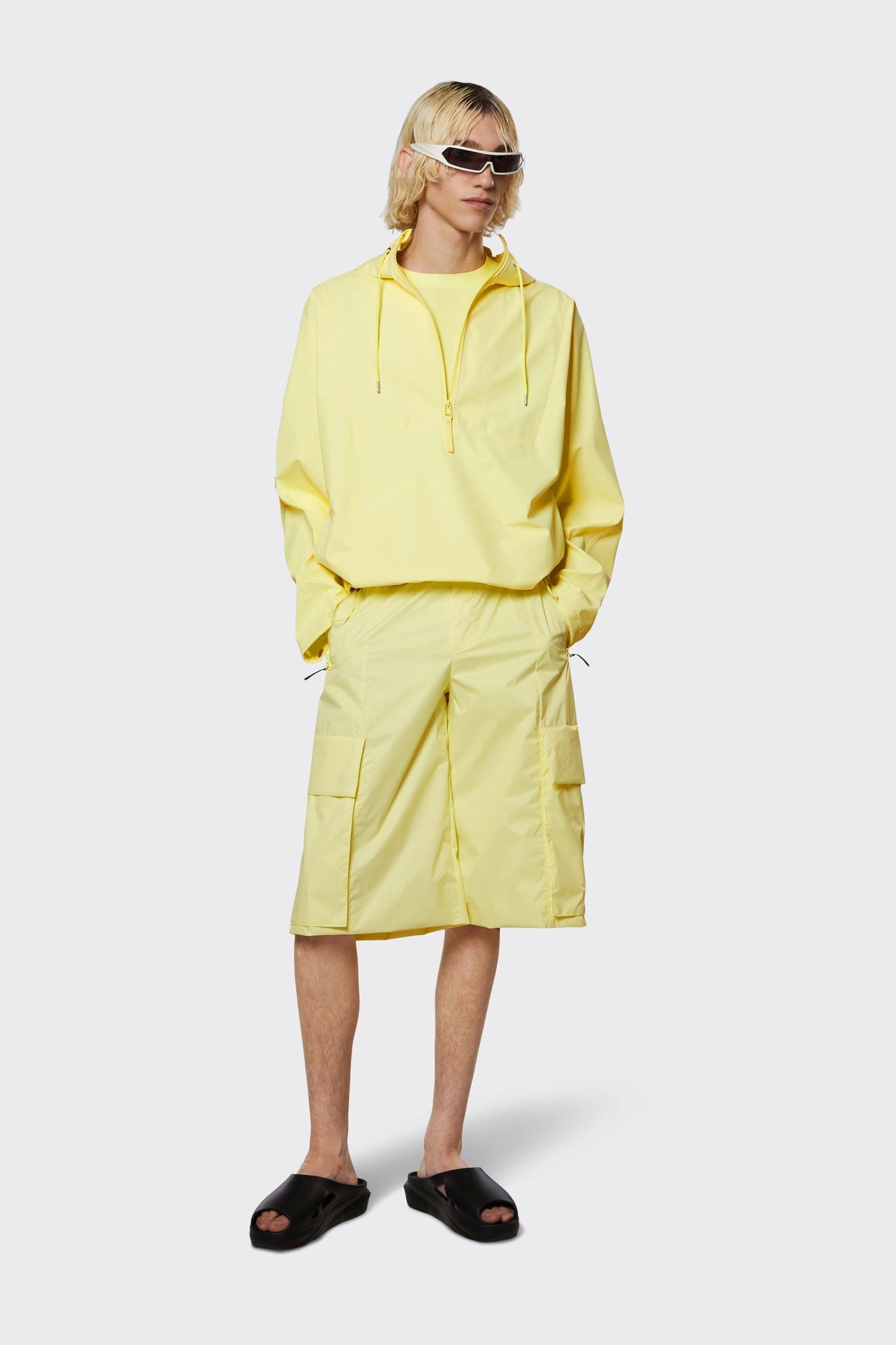 Anorak, Straw