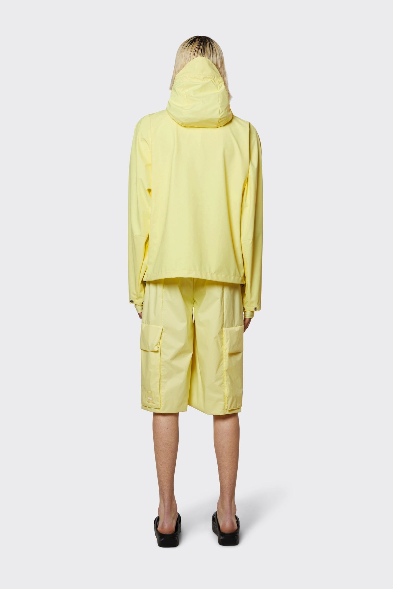 Anorak, Straw