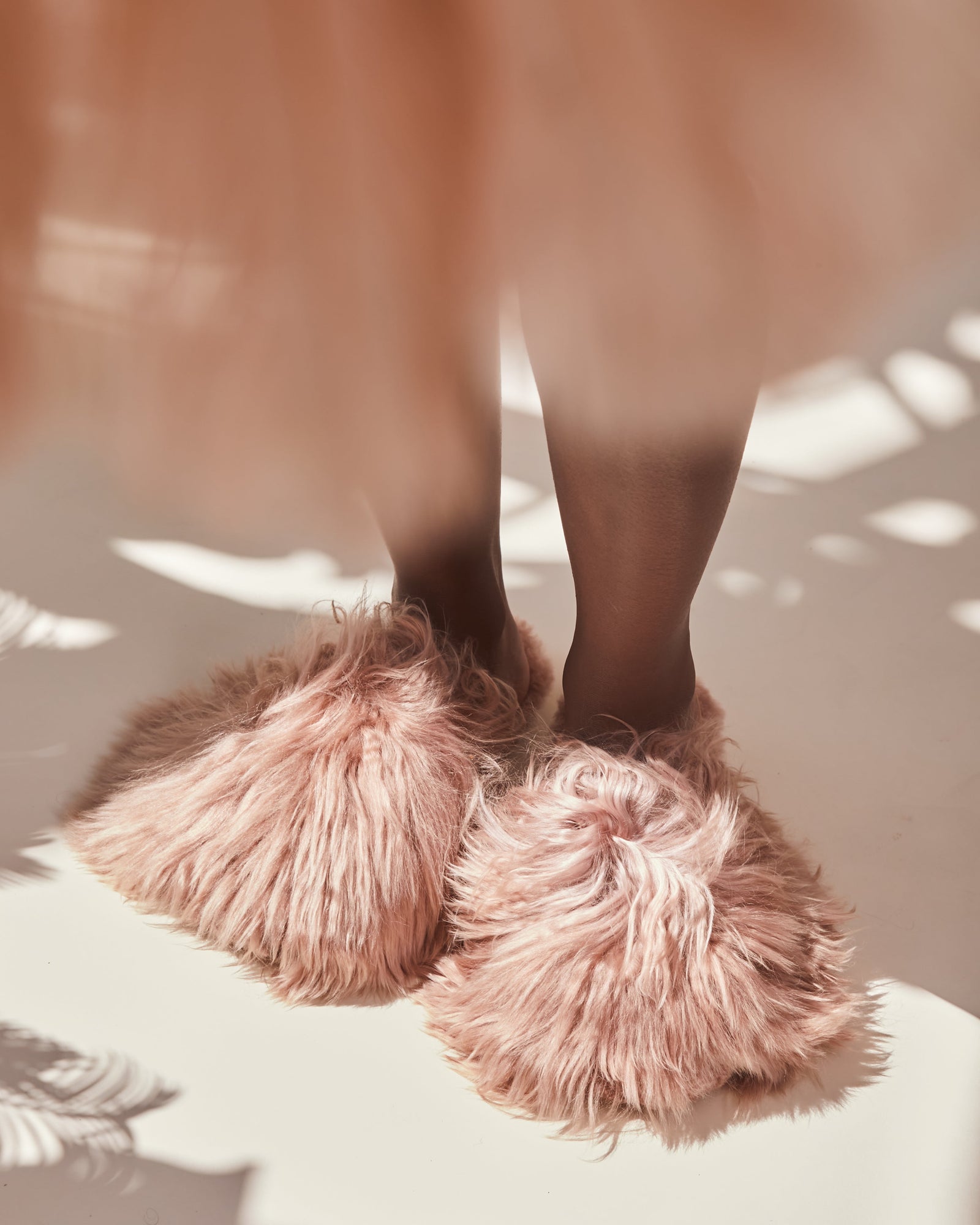 Suri Alpaca Slipper Slide Blush