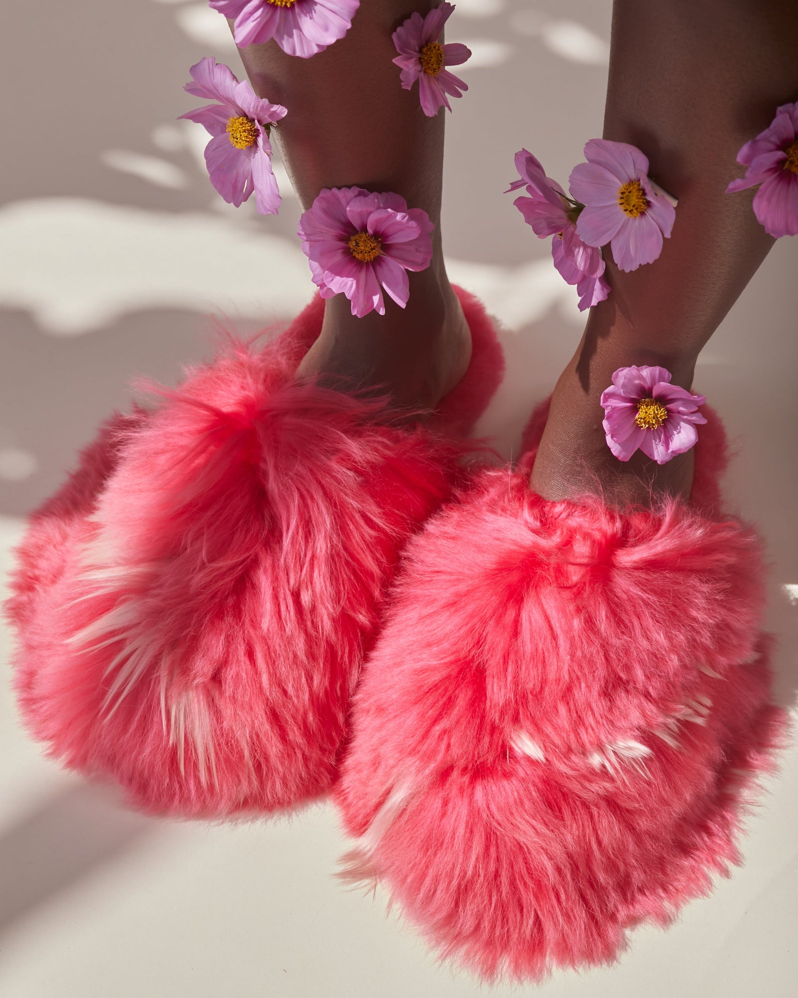 Bowie Alpaca Slipper Fuchsia/Pink