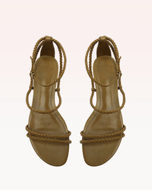Bella Flat Hunter
