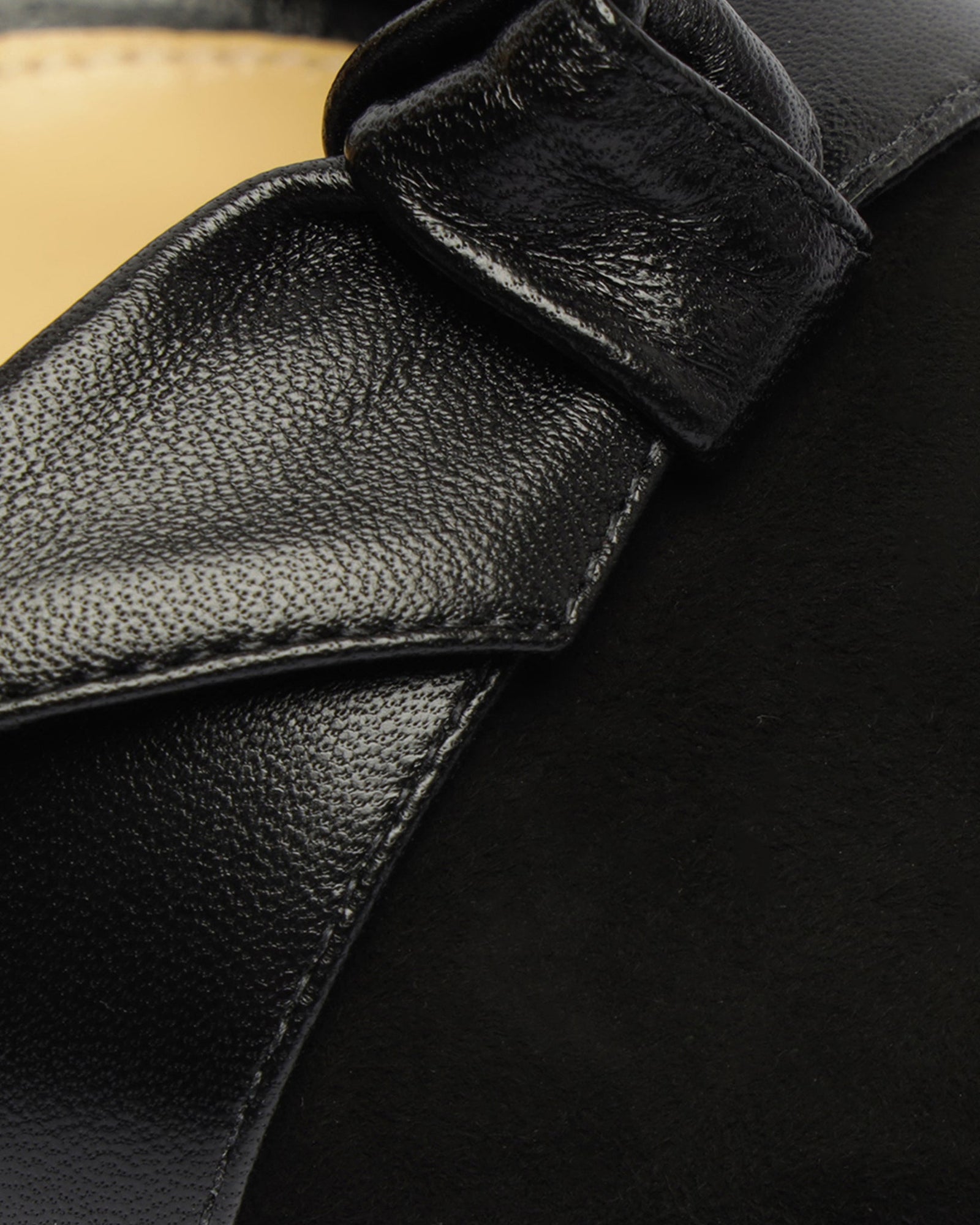 Asymmetric Clarita Pump 100 Black