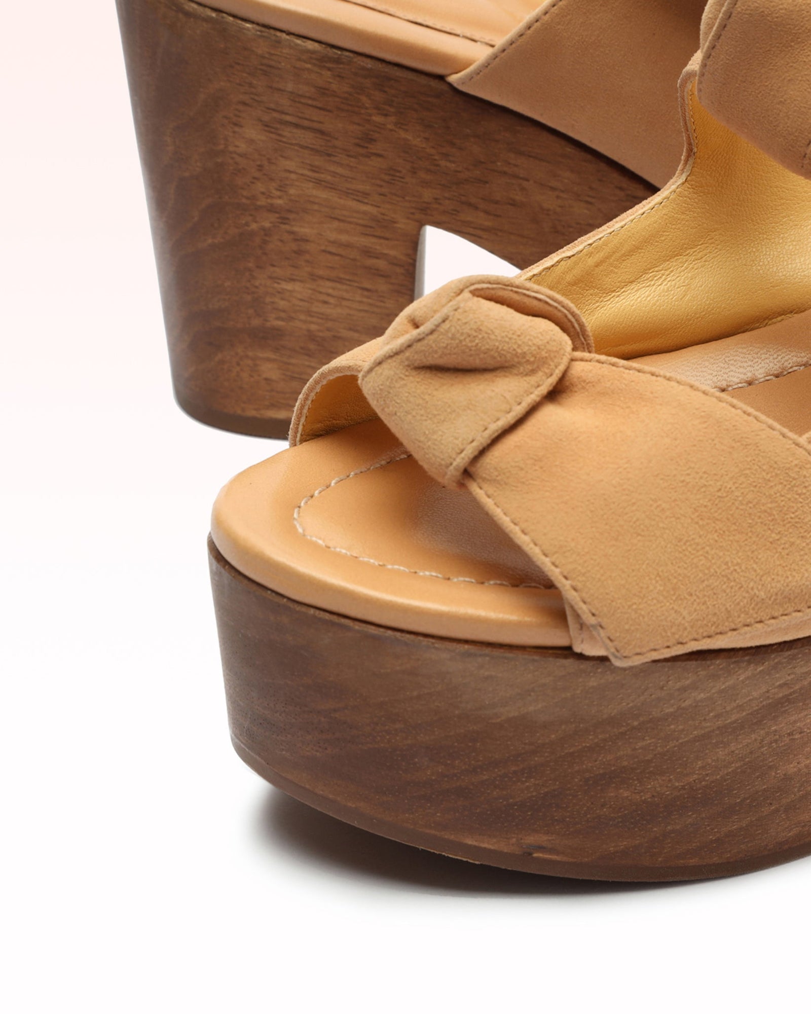 Asymmetric Clarita Beige Clog