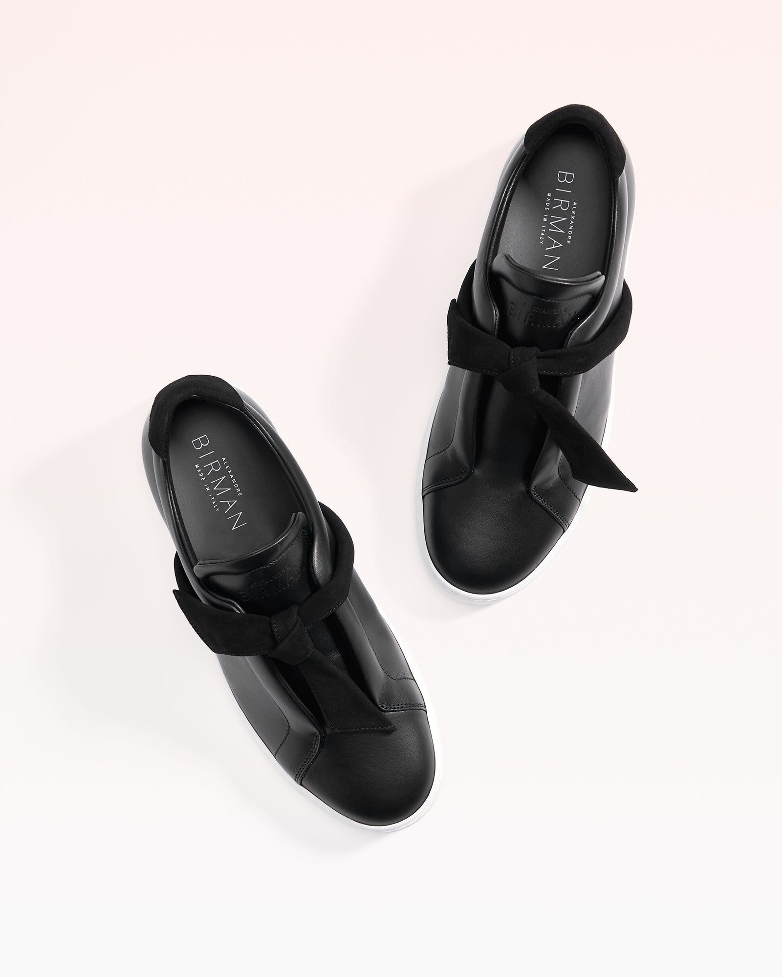 Clarita Sneaker Suede Black