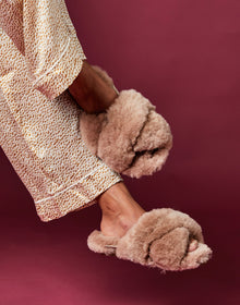 Criss Cross Alpaca Slipper Blush