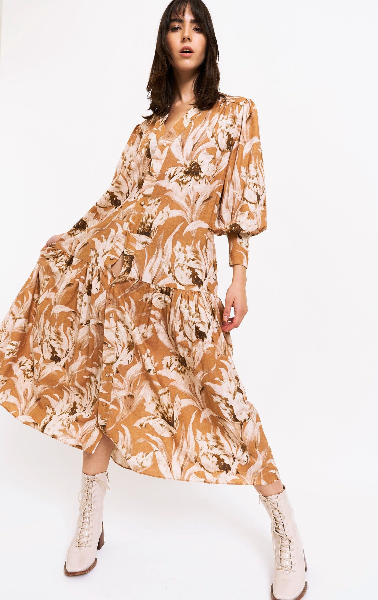 Layla Dress - Calla Lily Spice