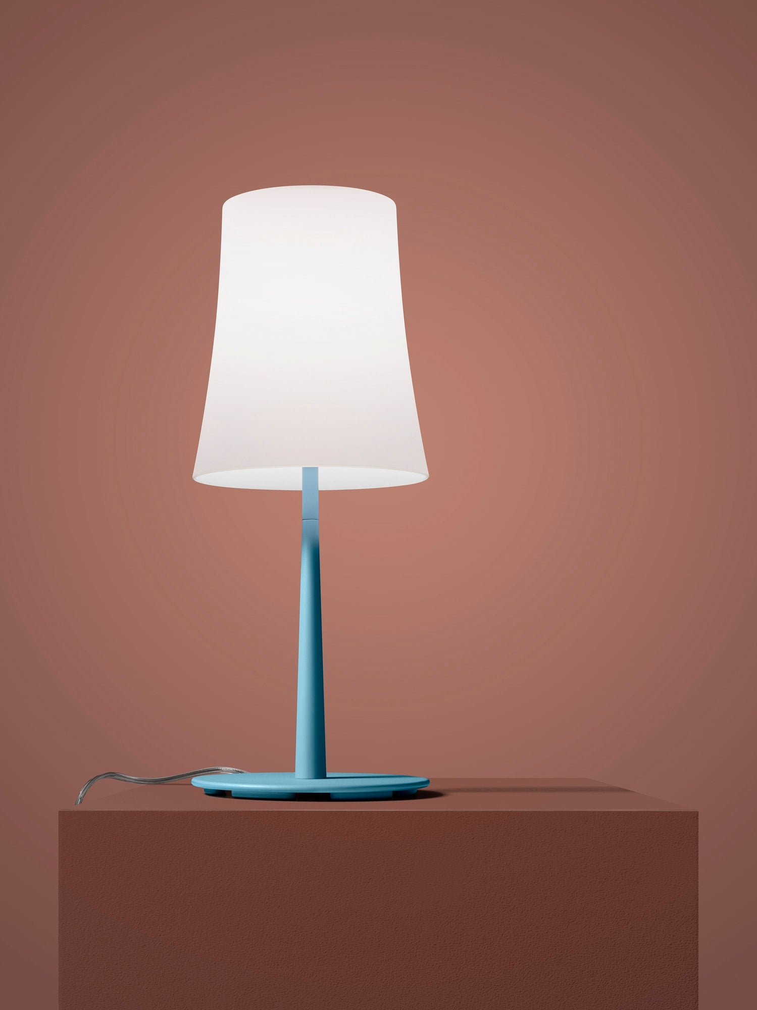 BIRDIE EASY LARGE TABLE LIGHT BLUE UL