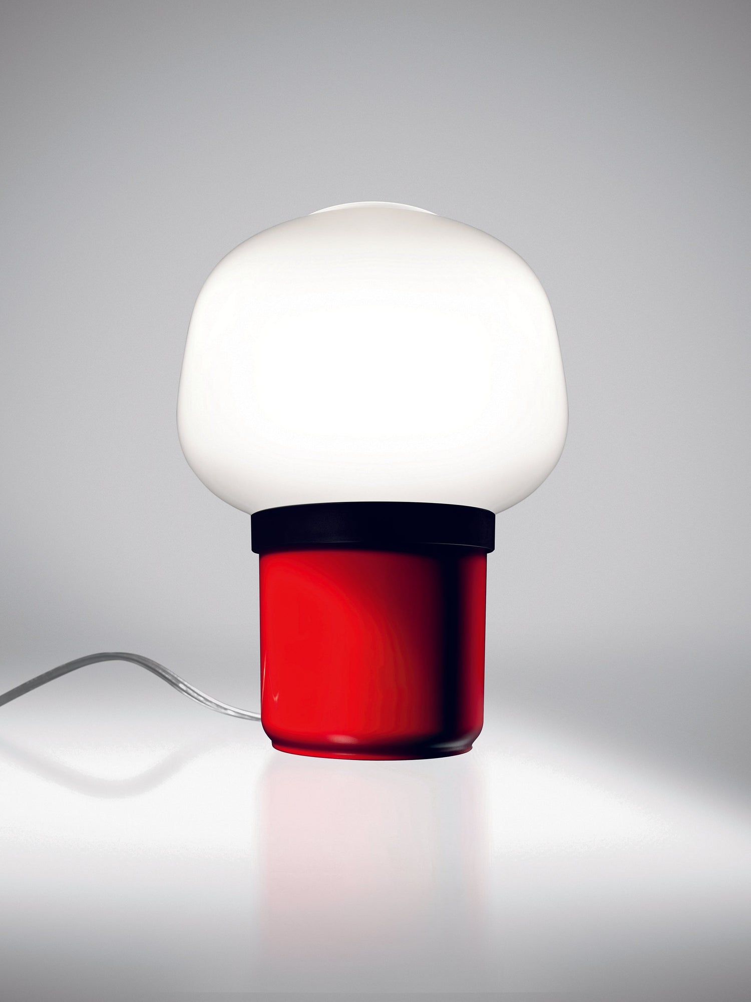 DOLL TABLE RED 120V