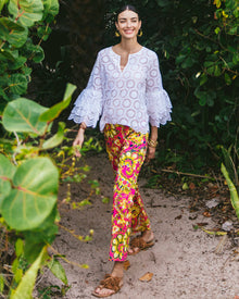 Luca Pant, Paisley Fleur