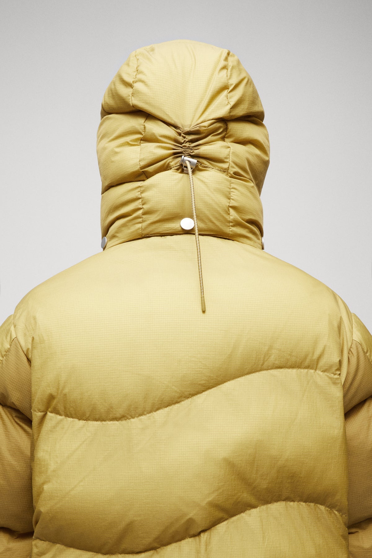 A.Simple Puffer (Dune) [Woman]