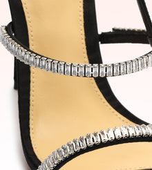 Sally 100 Black