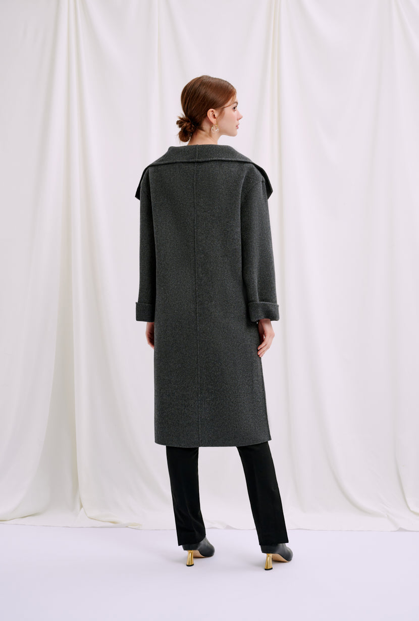 Petite Studio‘s Raven Wool Coat in Charcoal