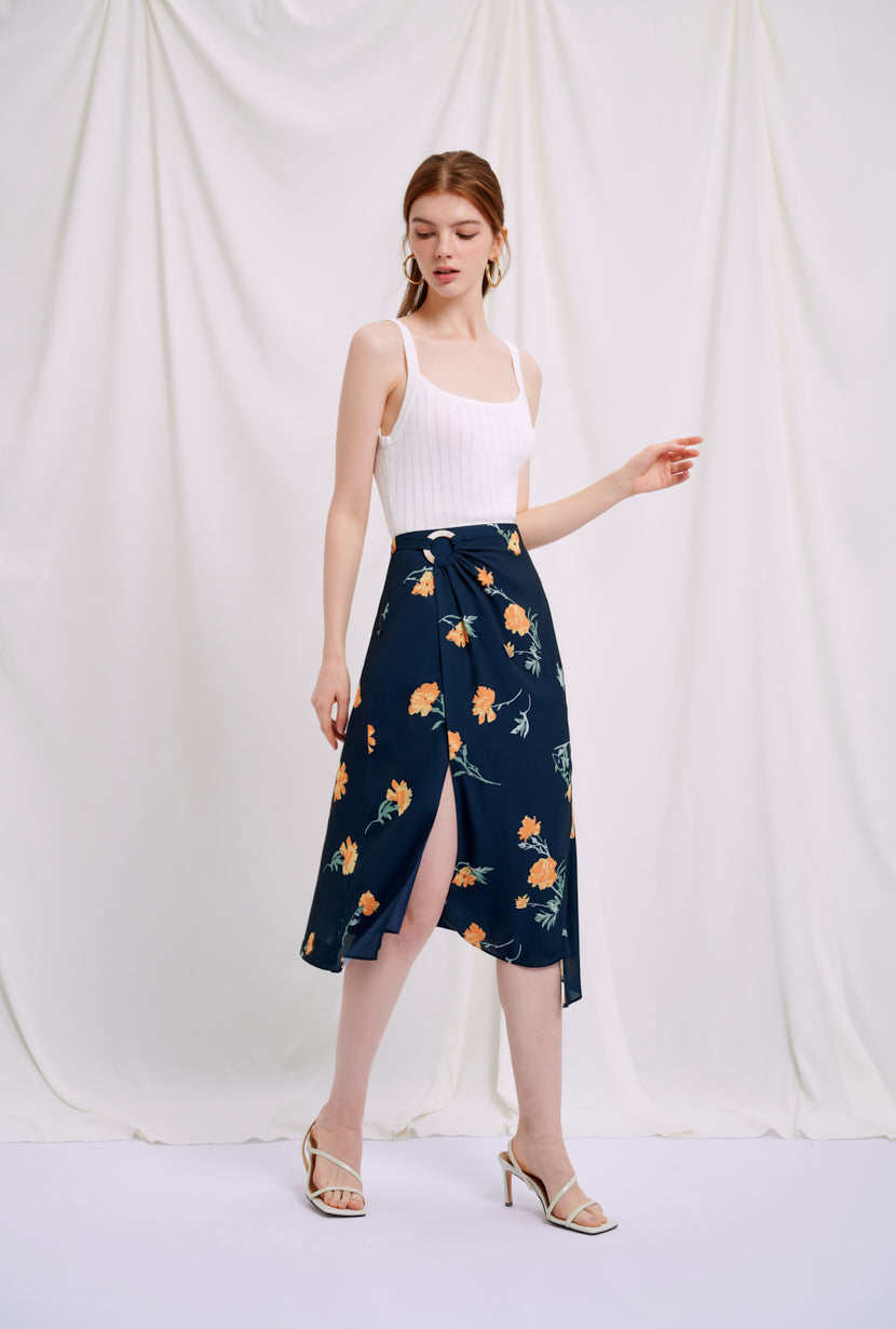Petite Studio's Nova Skirt in Navy Floral