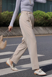 Petite Studio's Office-Appropriate Ren Pants in Ivory
