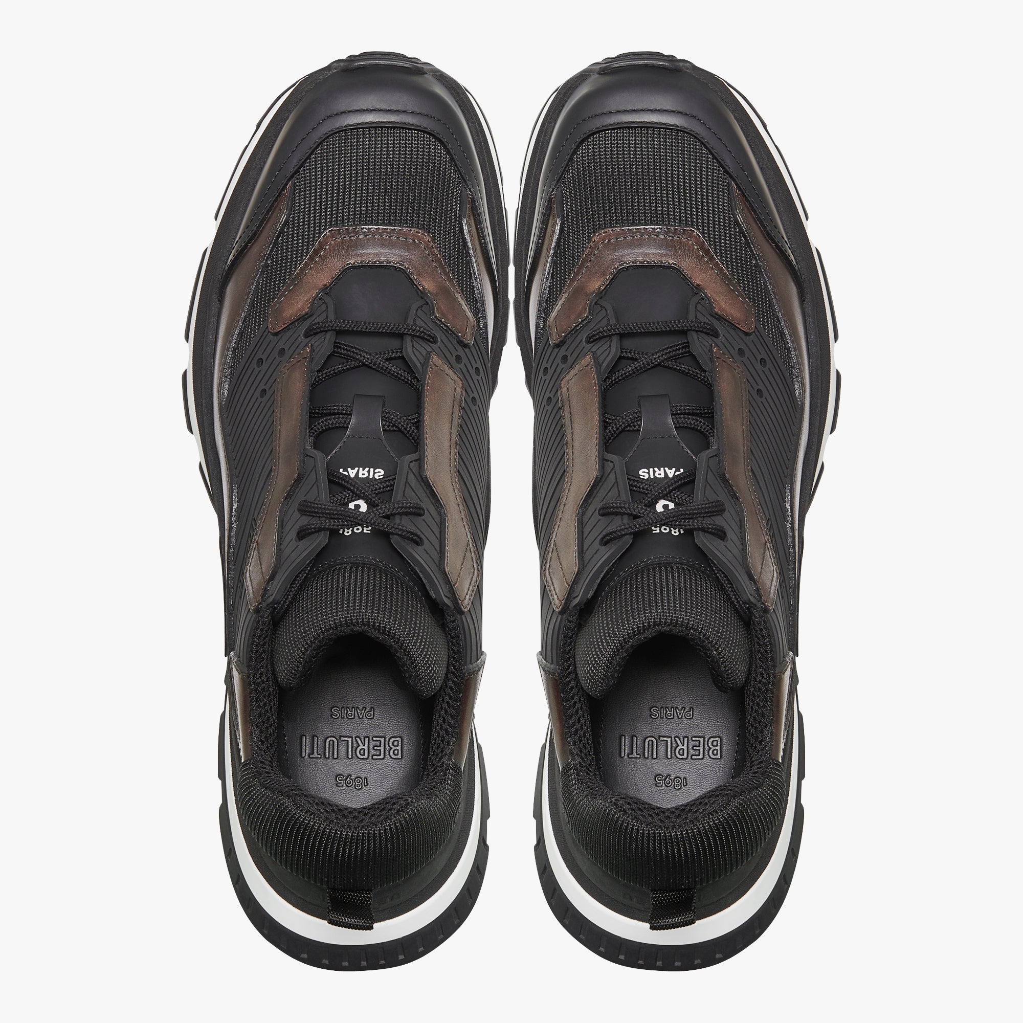Gravity Calf Leather Sneaker