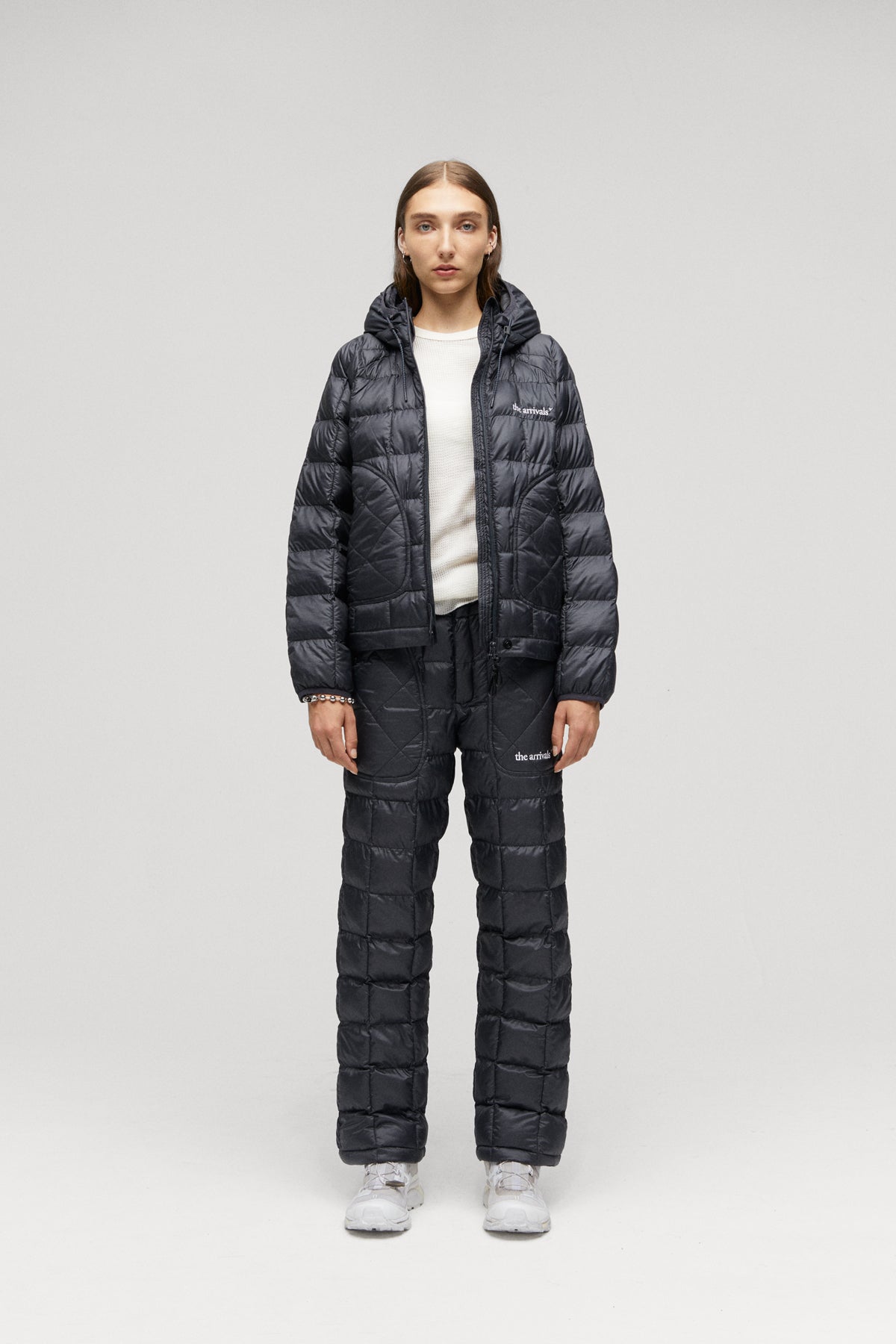 HAELO Hoodie (Space Black) [Woman]