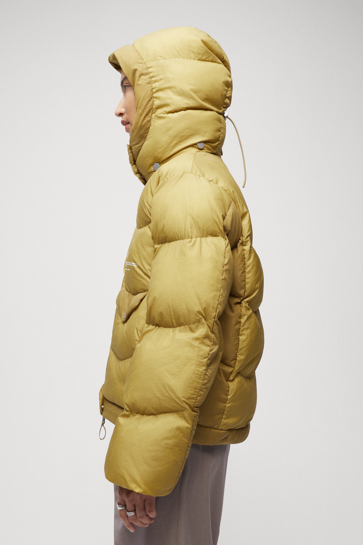 A.Simple Puffer (Dune) [Woman]