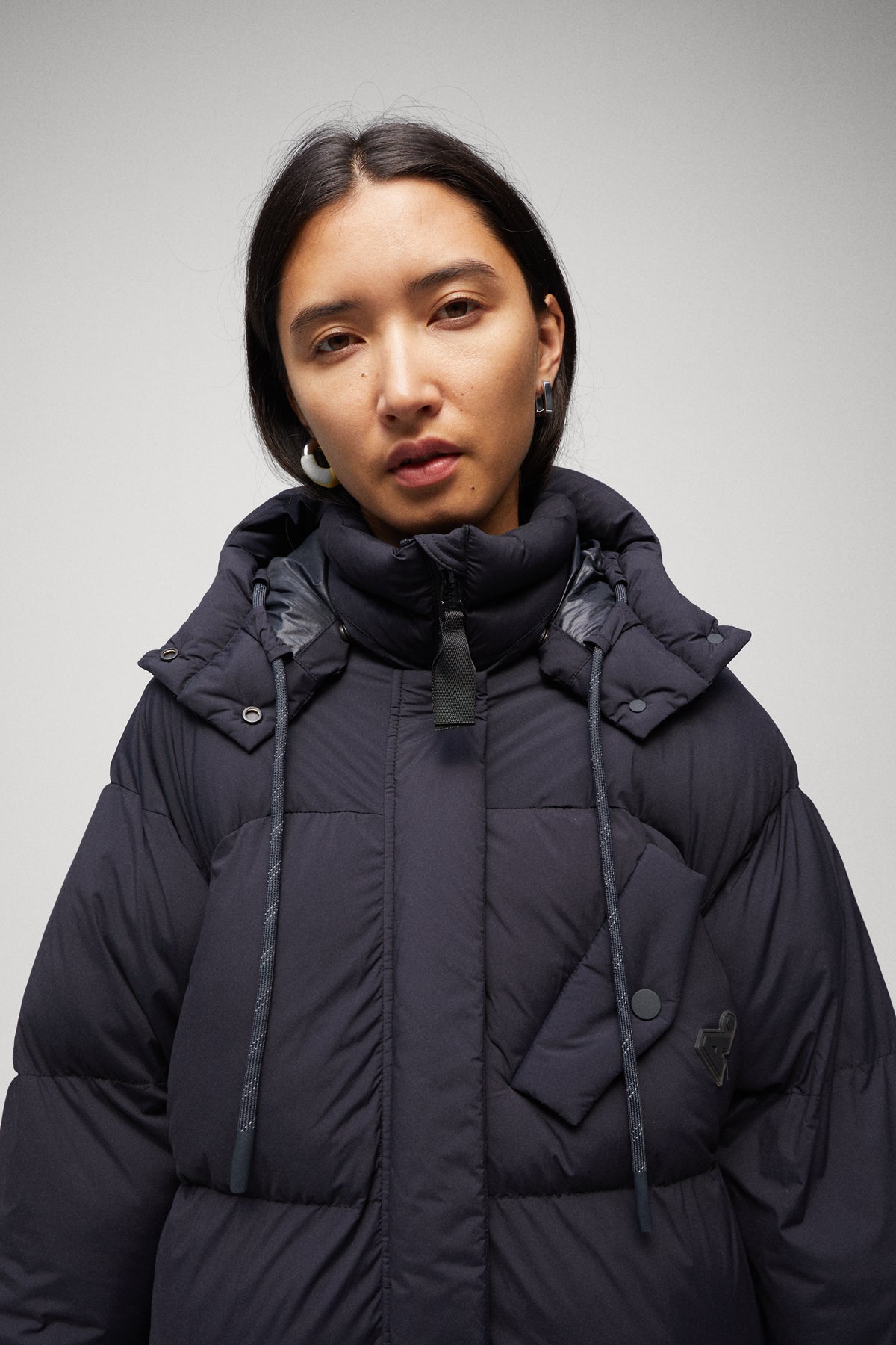 TURBO Sleeper (Space Black) [Woman]