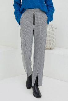 Petite Studio's Addison Pants in Houndstooth
