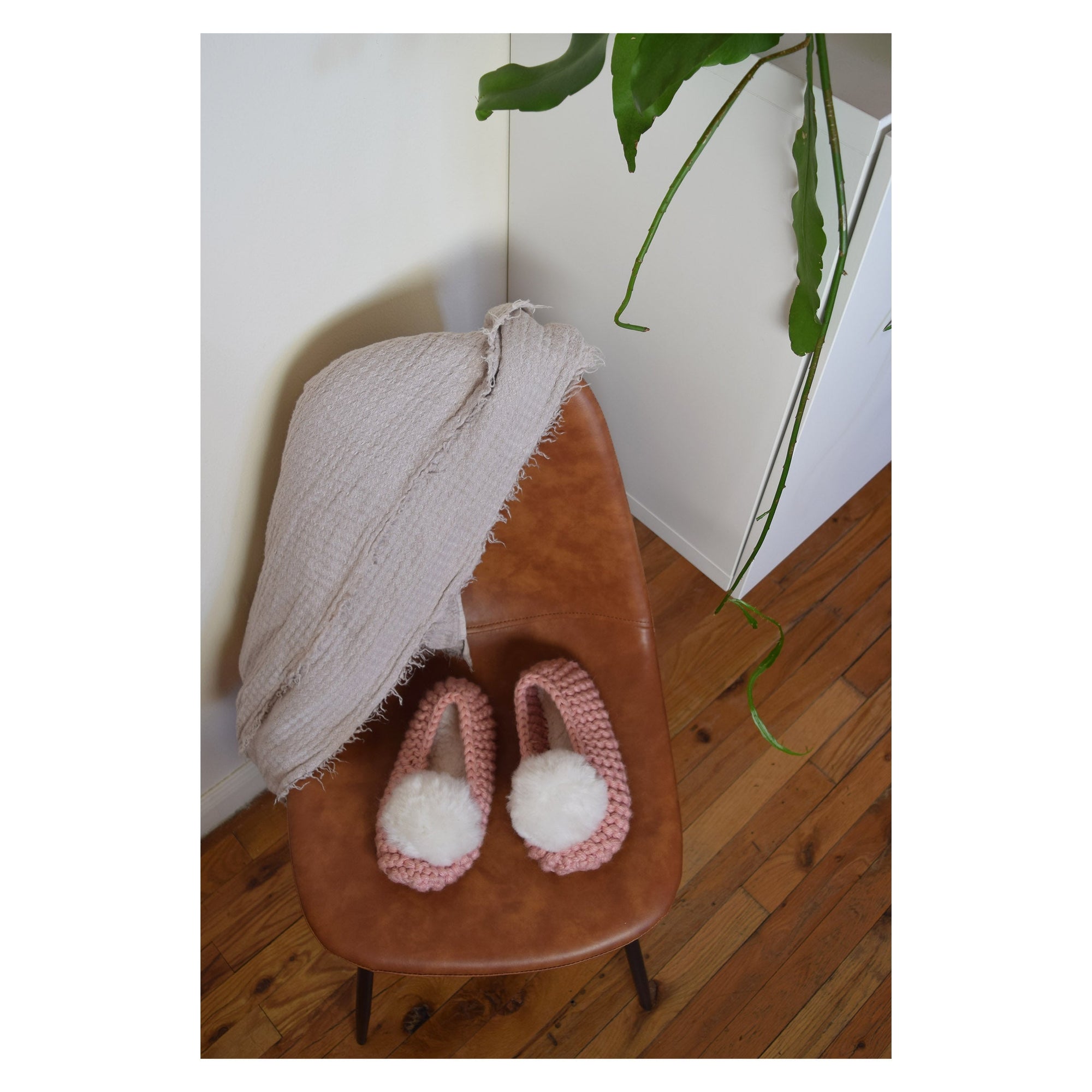 Ballerina Pom Alpaca Slipper Pink