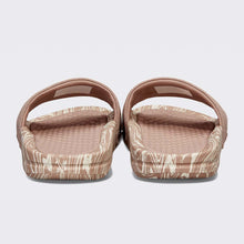 Women's Big Logo TechLoom Slide Almond / Pristine / Marble