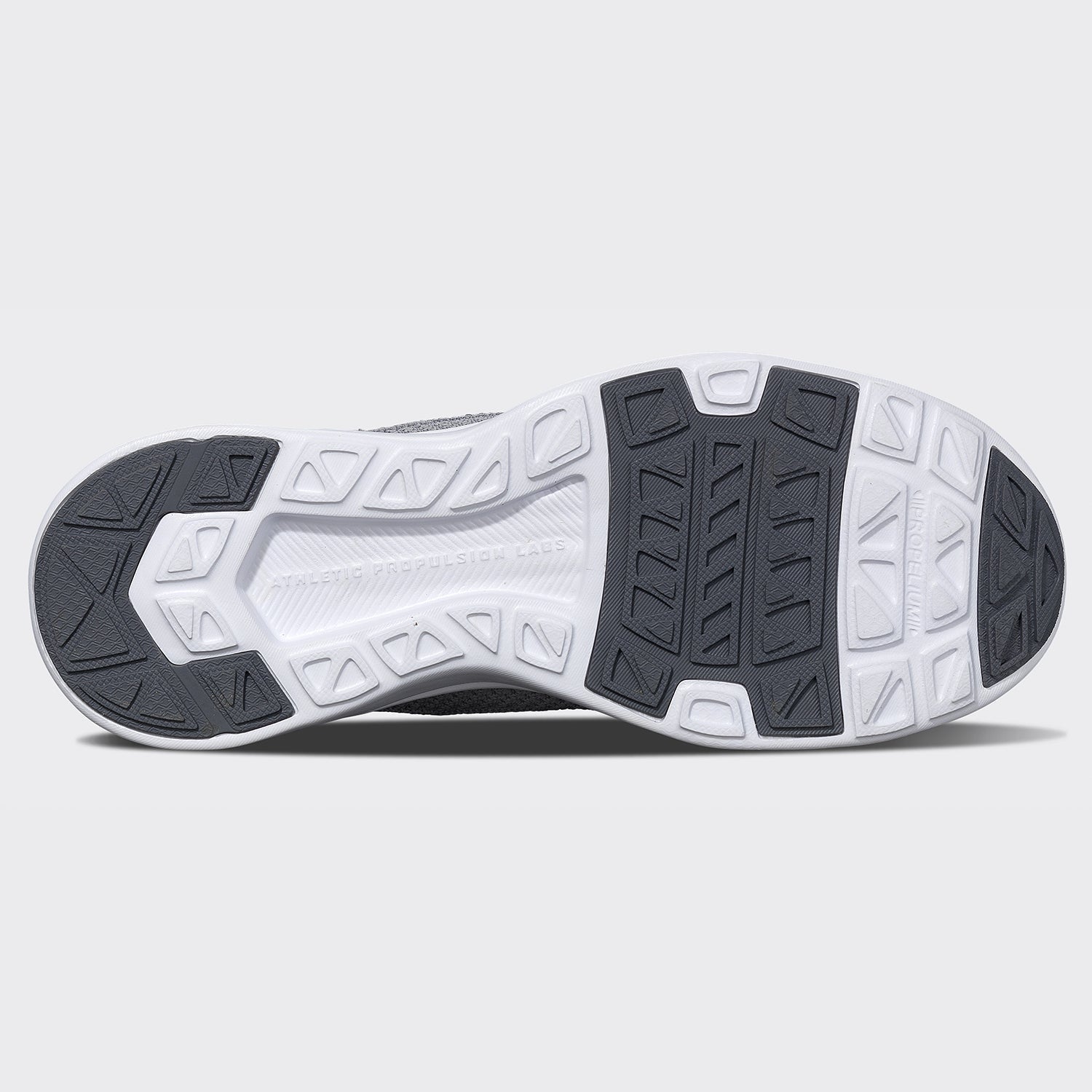 Women's TechLoom Tracer Smoke / Cement / White